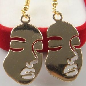 18k gilded hook abstract face earrings drop